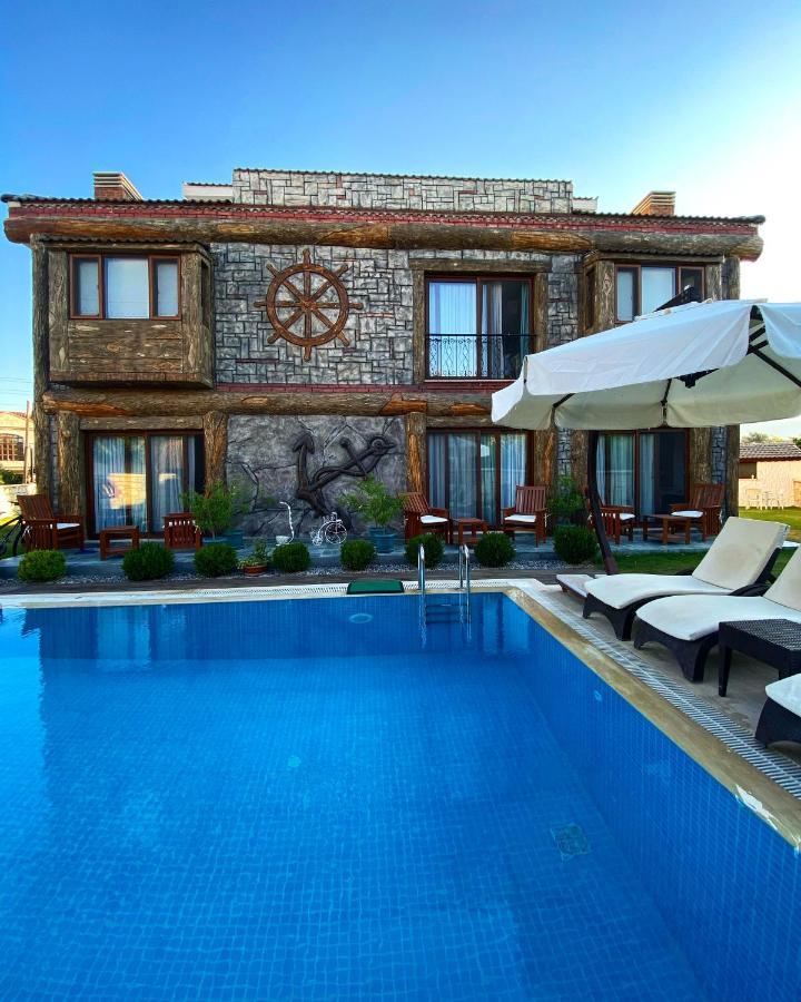 Pupa Alacati Butik Otel Çeşme Luaran gambar