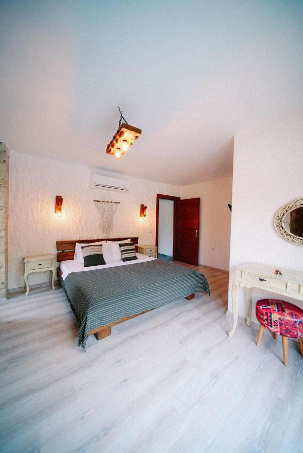 Pupa Alacati Butik Otel Çeşme Luaran gambar