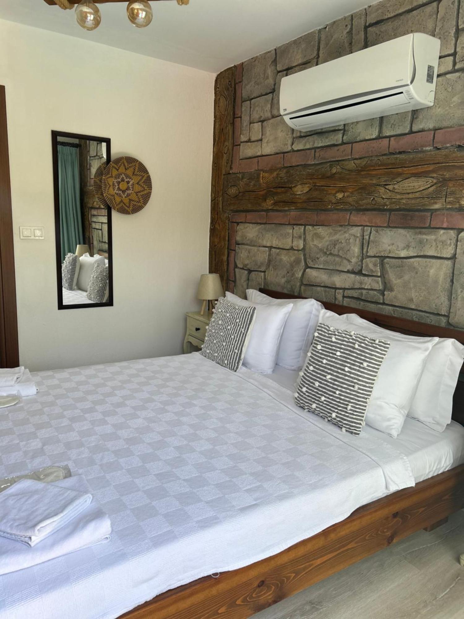 Pupa Alacati Butik Otel Çeşme Luaran gambar