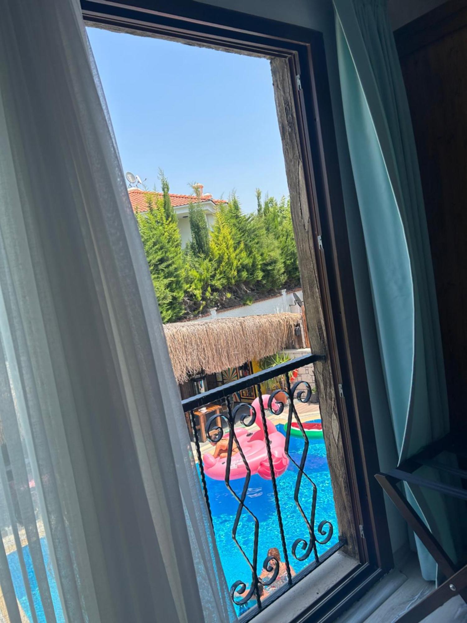 Pupa Alacati Butik Otel Çeşme Luaran gambar