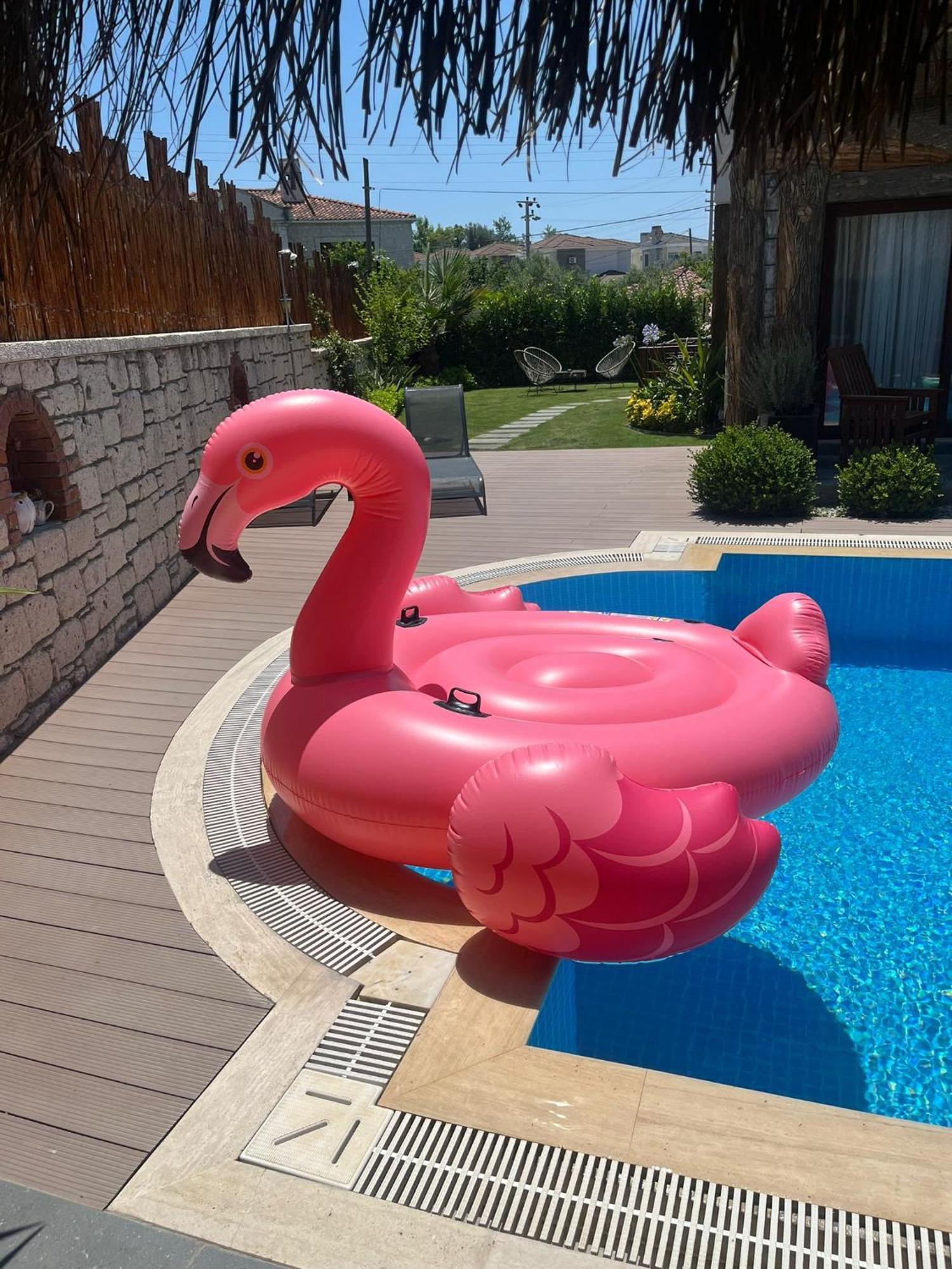 Pupa Alacati Butik Otel Çeşme Luaran gambar