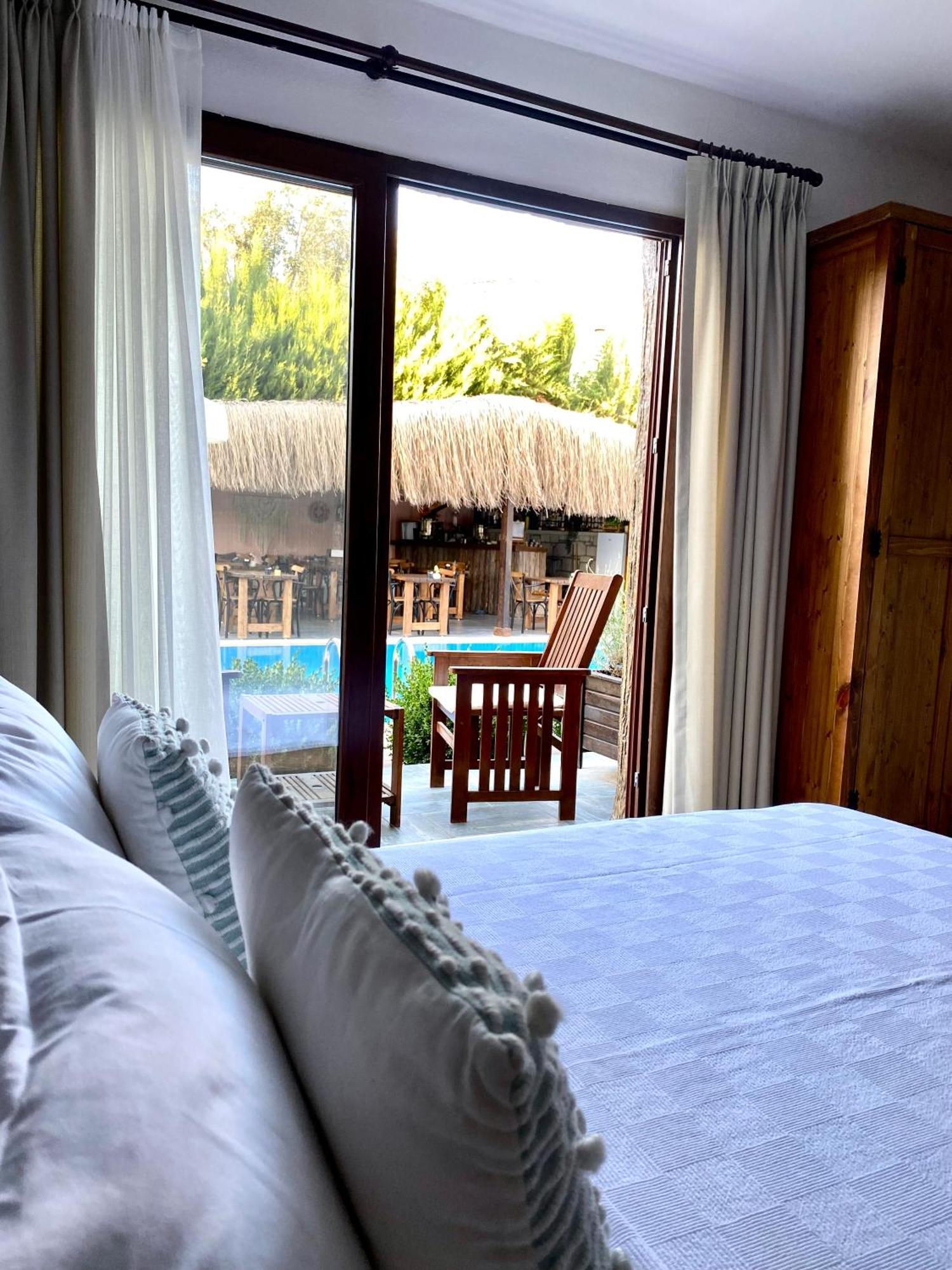 Pupa Alacati Butik Otel Çeşme Luaran gambar
