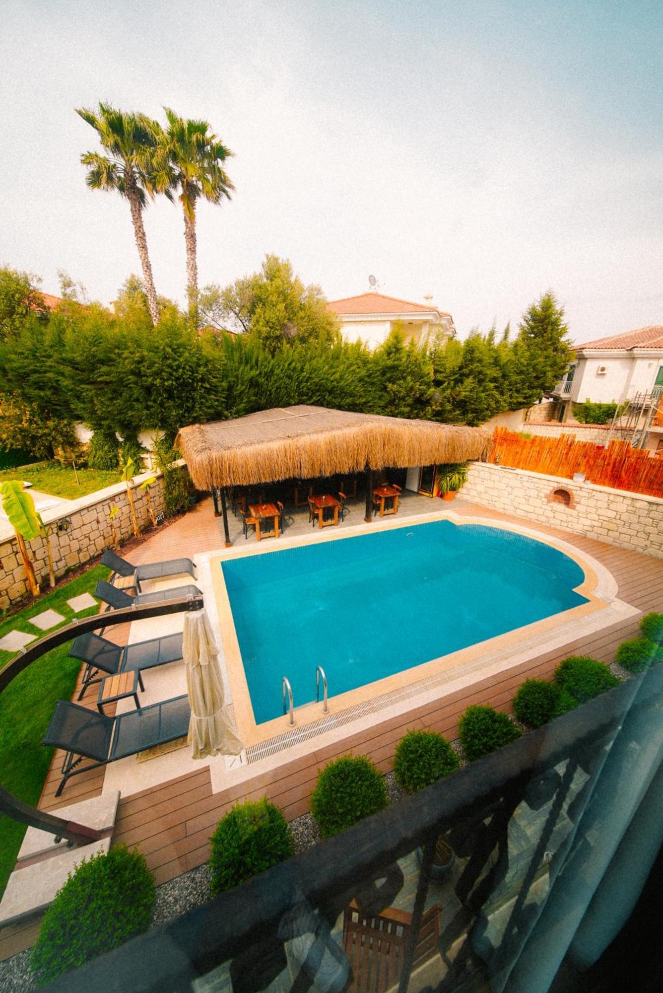 Pupa Alacati Butik Otel Çeşme Luaran gambar