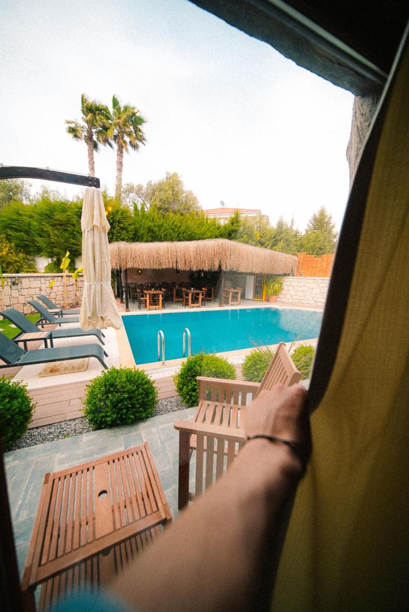 Pupa Alacati Butik Otel Çeşme Luaran gambar