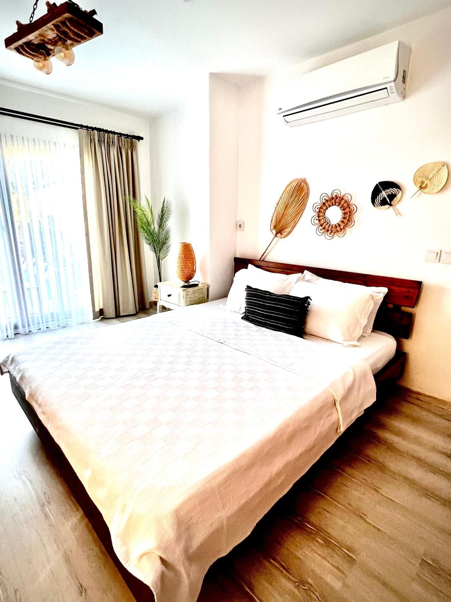 Pupa Alacati Butik Otel Çeşme Luaran gambar
