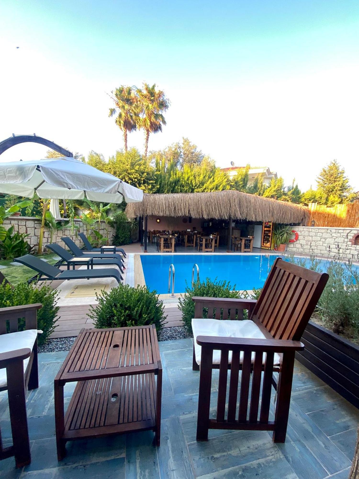Pupa Alacati Butik Otel Çeşme Luaran gambar